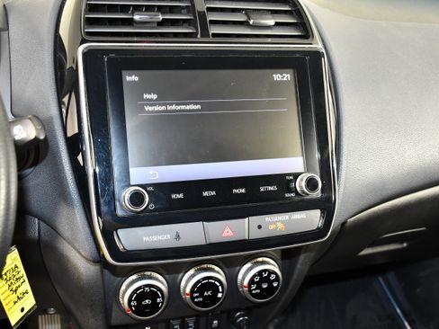 Used 2022 Mitsubishi Outlander Sport LE FWD image 17