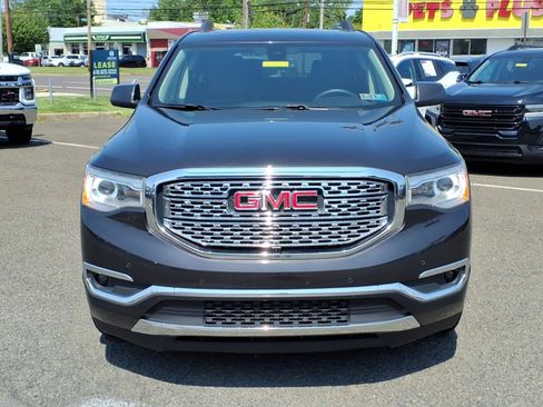 Used 2017 GMC Acadia Denali w/ Technology Package AWD/4WD image 9