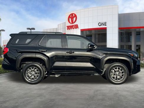 Certified 2025 Toyota 4Runner SR5 image 3