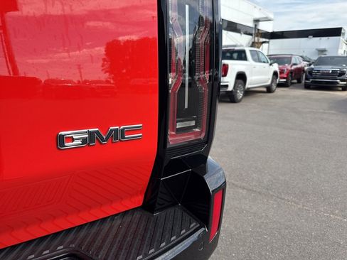 New 2026 GMC Hummer EV SUV image 34