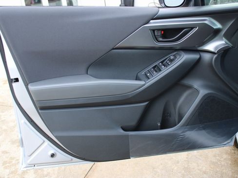 New 2025 Subaru Impreza 2.0i image 7