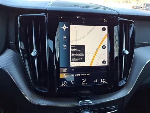 Used 2020 Volvo XC60 T5 R-Design w/ Protection Package Premier image 25