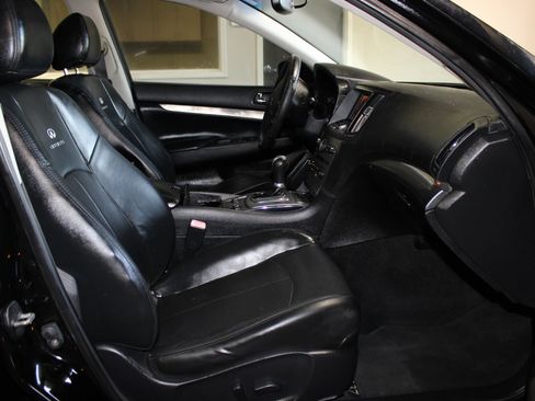 Used 2012 INFINITI G37 Journey w/ Premium Pkg RWD image 28