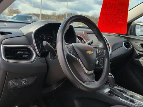 Used 2018 Chevrolet Equinox LT image 20