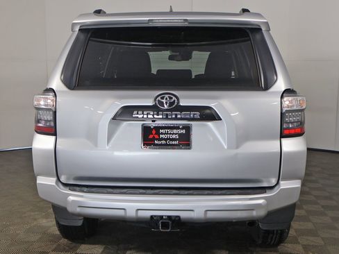 Used 2024 Toyota 4Runner TRD Off-Road image 10