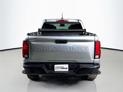 Used 2024 Chevrolet Colorado Trail Boss AWD/4WD image 8