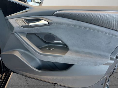 New 2025 Audi S6 e-tron Prestige image 19