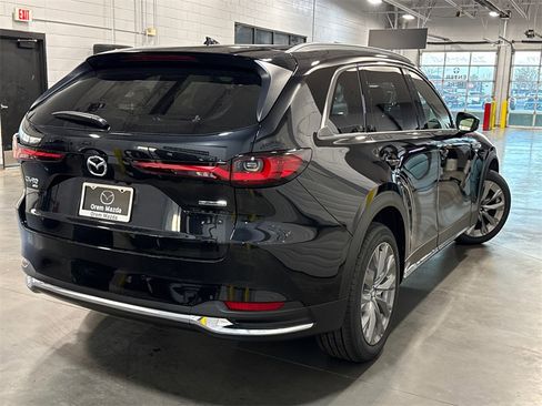 New 2026 MAZDA CX-90 3.3 Turbo w/ Premium Plus Pkg image 2