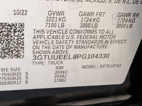 Used 2023 GMC Sierra 1500 AT4 w/ AT4 Premium Package image 27