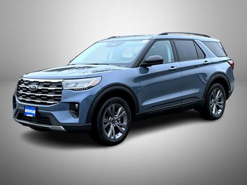 New 2026 Ford Explorer Active w/ Active Comfort Package image 1