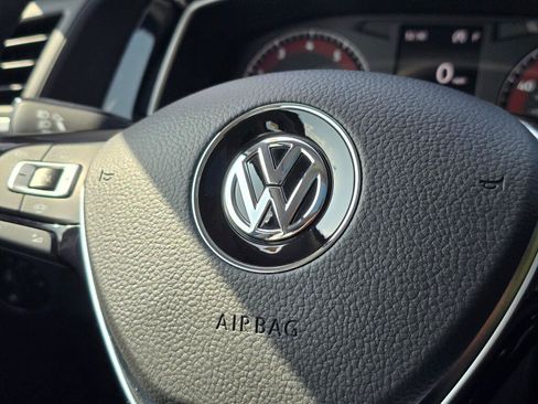 Used 2020 Volkswagen Jetta SE w/ SE Cold Weather Package FWD image 31
