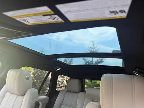Used 2016 Land Rover Range Rover HSE AWD/4WD image 24