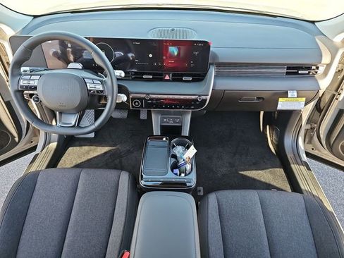 New 2026 Hyundai Ioniq 5 SE image 17