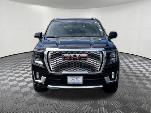 Used 2022 GMC Yukon Denali w/ Max Trailering Package AWD/4WD image 2