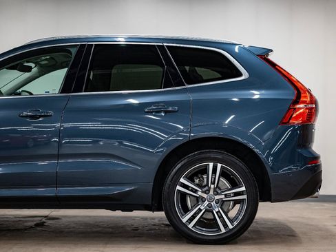 Used 2019 Volvo XC60 T8 Momentum w/ Advanced Package AWD/4WD image 22