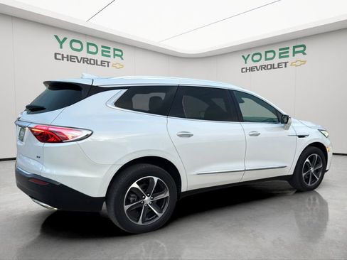 Used 2022 Buick Enclave Essence w/ Sport Touring Edition image 51