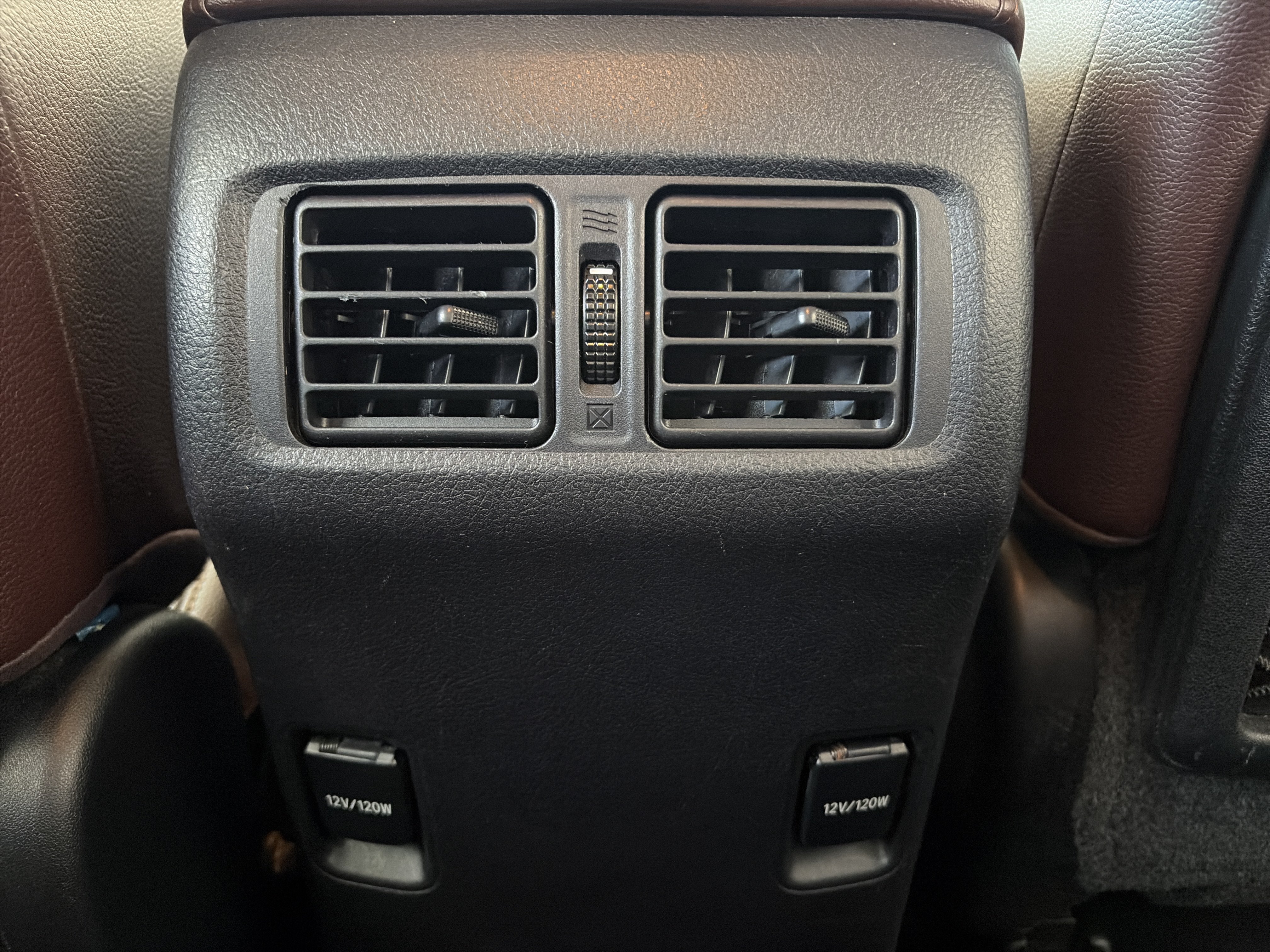 Used 2016 Toyota 4Runner Limited AWD/4WD image 12