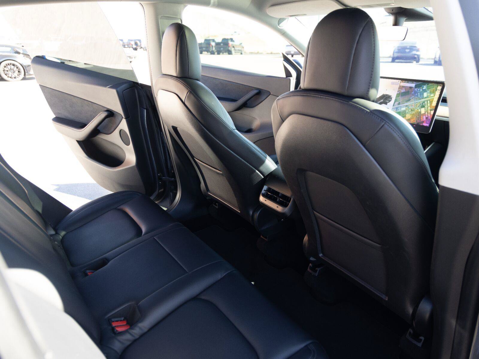 Used 2020 Tesla Model Y Long Range AWD/4WD image 19