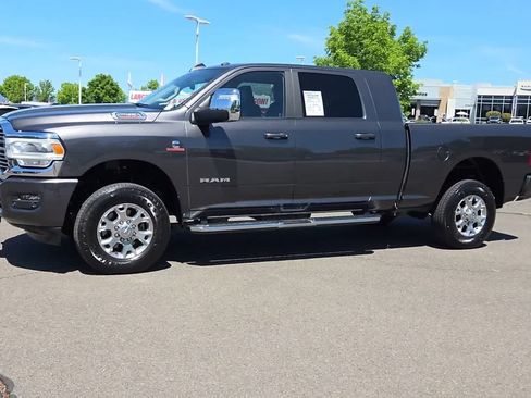 Used 2024 RAM 2500 Laramie w/ Safety Group AWD/4WD image 4
