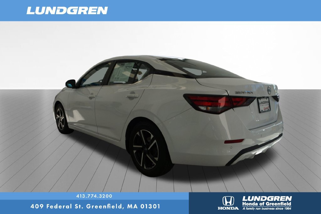 Used 2024 Nissan Sentra SV FWD image 6