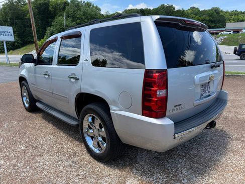 Used 2010 Chevrolet Tahoe LTZ AWD/4WD image 6