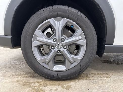 Certified 2026 Honda HR-V LX image 11