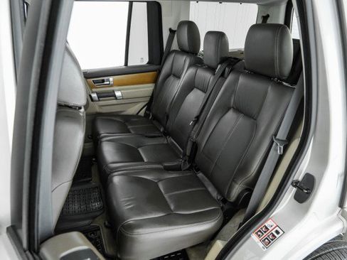 Used 2015 Land Rover LR4 HSE LUX image 41
