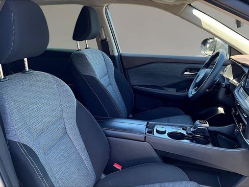 Used 2023 Nissan Rogue SV AWD/4WD image 26