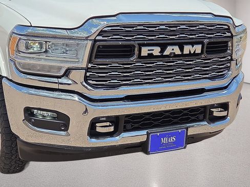 Used 2020 RAM 3500 Limited AWD/4WD image 9