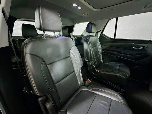 Used 2019 Chevrolet Traverse Premier w/ Redline Edition AWD/4WD image 30