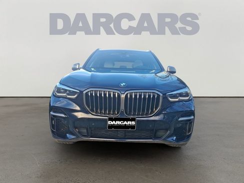 Used 2022 BMW X5 M50i w/ Premium Package image 2