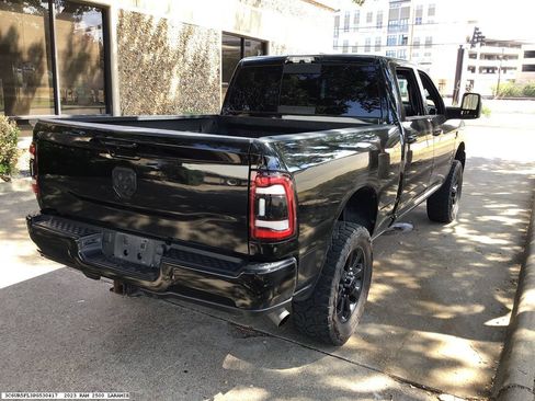 Used 2023 RAM 2500 Laramie AWD/4WD image 5