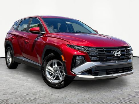 Certified 2026 Hyundai Tucson SE FWD image 3