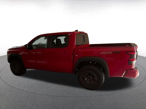 Used 2026 Nissan Frontier PRO-4X AWD/4WD image 6