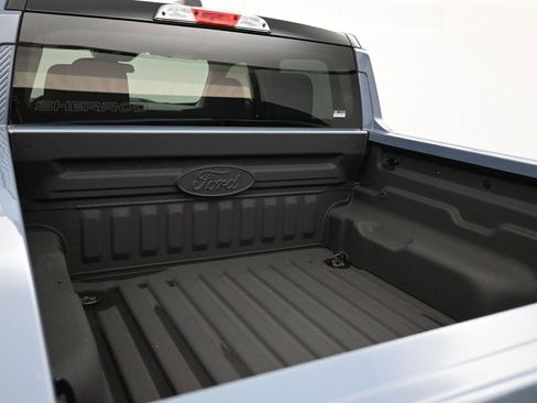 New 2025 Ford Maverick XLT w/ XLT Luxury Package AWD/4WD image 35