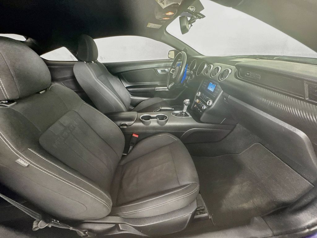 Used 2020 Ford Mustang Coupe RWD image 32