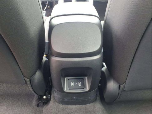New 2026 Hyundai Elantra Sport FWD image 13