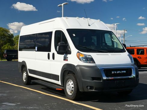 Used 2020 RAM ProMaster 2500 w/ Premium Appearance Group image 27