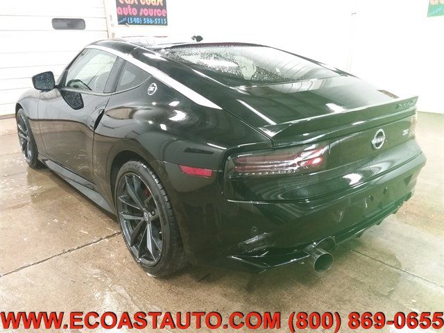 Used 2023 Nissan Z w/ Floor Mat Package (L93) RWD image 6