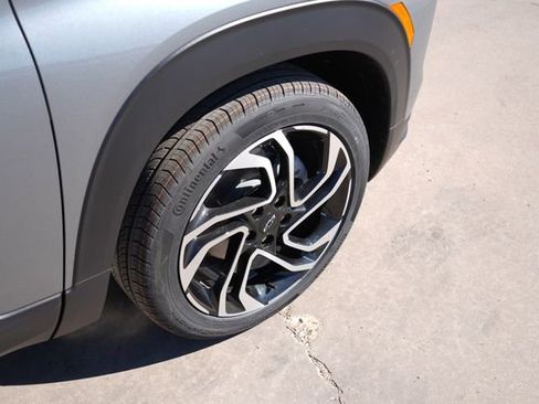 New 2026 Chevrolet TrailBlazer RS w/ Driver Confidence Package FWD image 10