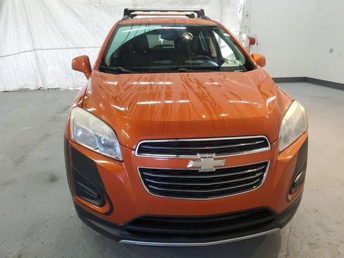 Used 2015 Chevrolet Trax LT w/ LT Sun and Sound Package AWD/4WD image 10