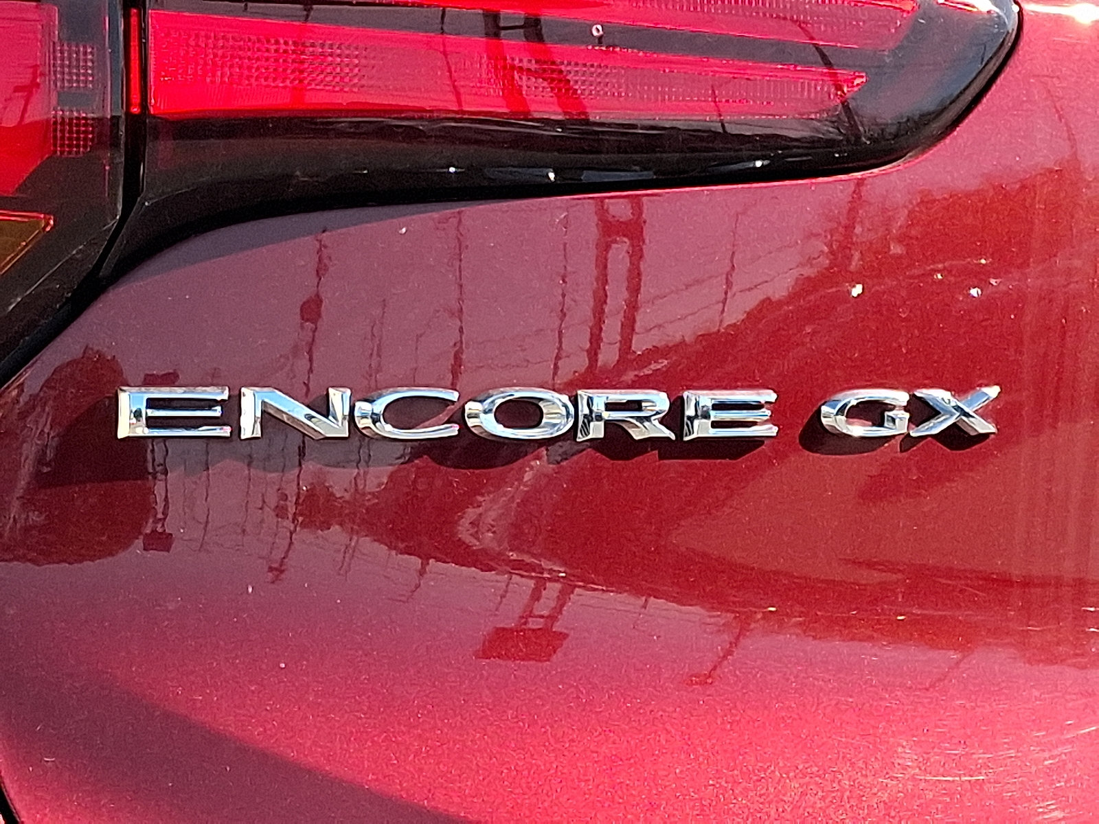 Certified 2023 Buick Encore GX Select w/ Sport Touring Package FWD image 30