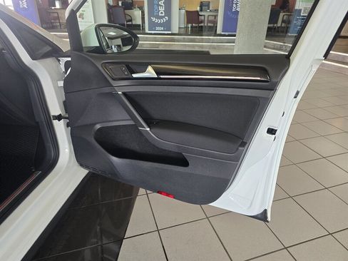 Used 2017 Volkswagen GTI S FWD image 12