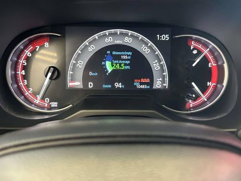 Used 2025 Toyota RAV4 LE FWD image 27