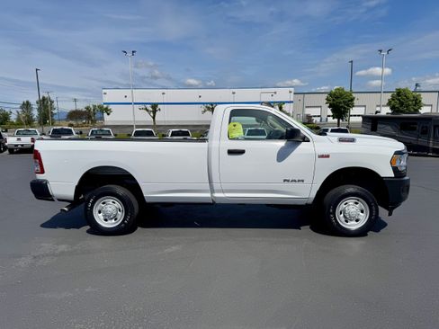 Used 2020 RAM 2500 Tradesman AWD/4WD image 3