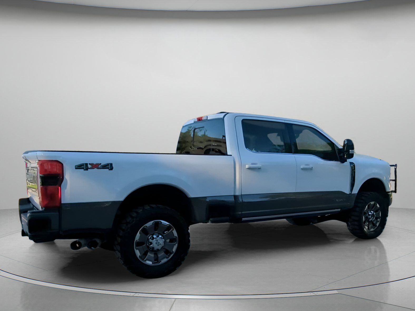 Certified 2026 Ford F350 King Ranch AWD/4WD image 29