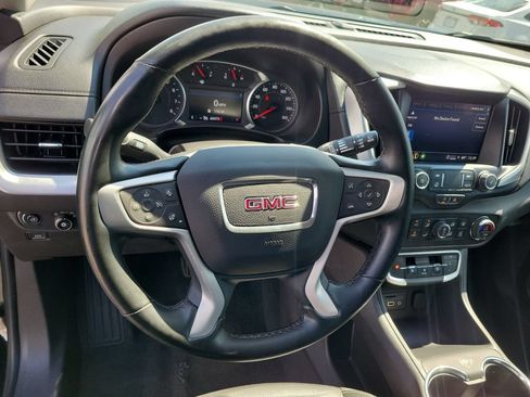 Used 2024 GMC Terrain SLT AWD/4WD image 26