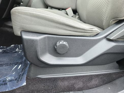 Used 2016 Ford F150 XLT image 26