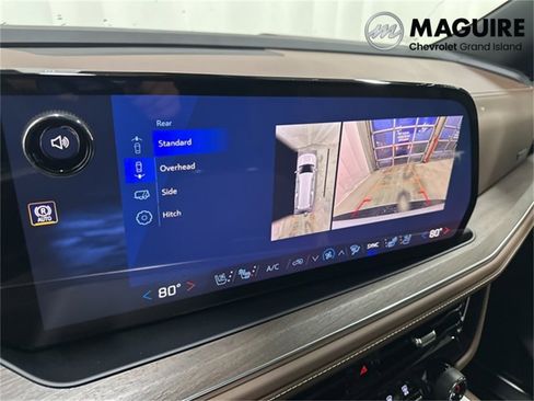 New 2026 Chevrolet Suburban High Country image 13