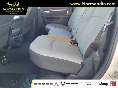 Used 2024 RAM 2500 Big Horn w/ Protection Group AWD/4WD image 18